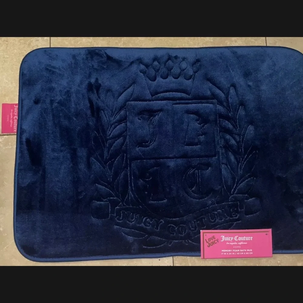 NEW Juicy Couture Logo Crest Memory Foam Bath/Accent Rug Royal Navy 17x24”👑⚜️
